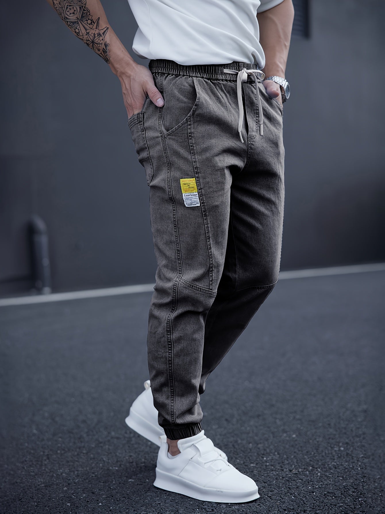 Schwarze Herren-Jeans-Jogger mit lockerem Schnitt