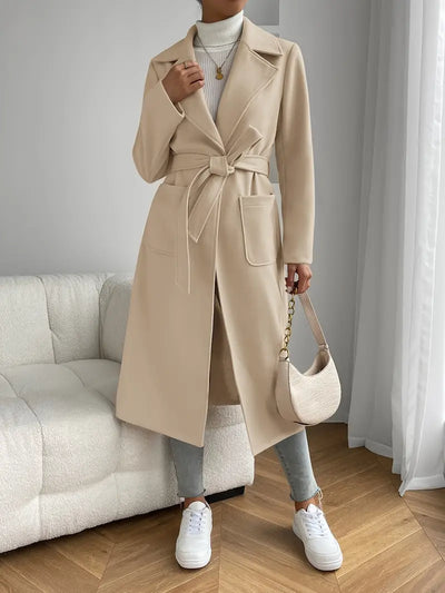 Schlanker Serenity Trenchcoat mit aufgesetzten Taschen