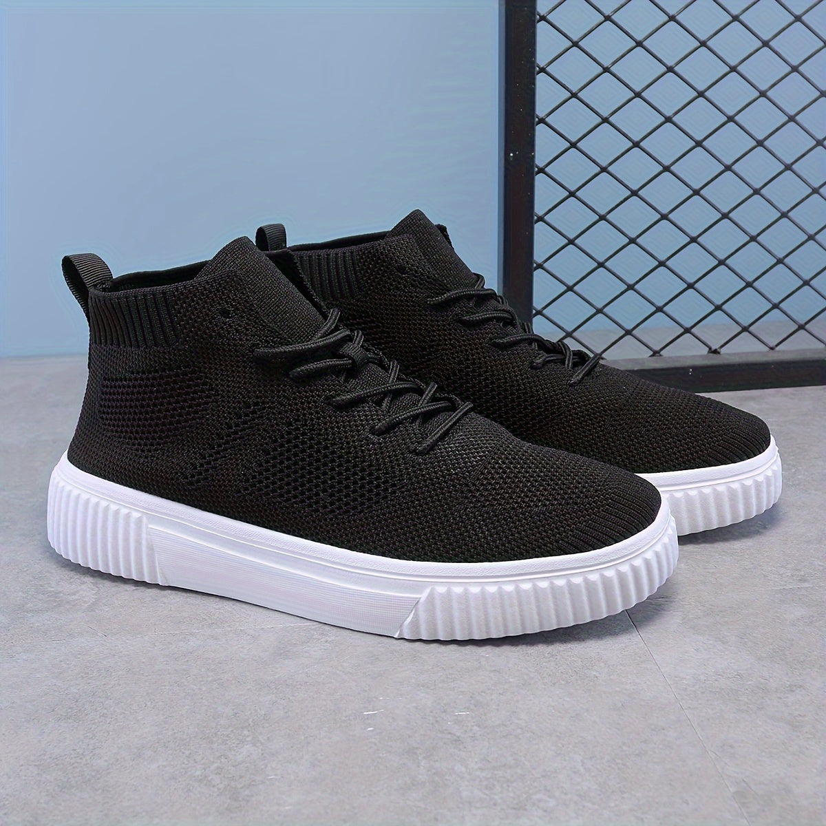 Schwarze High-Top-Sneaker - Jonas