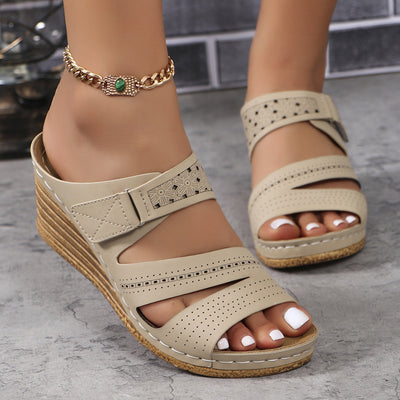 DolceMode | Peep-Toe-Keilsandalen