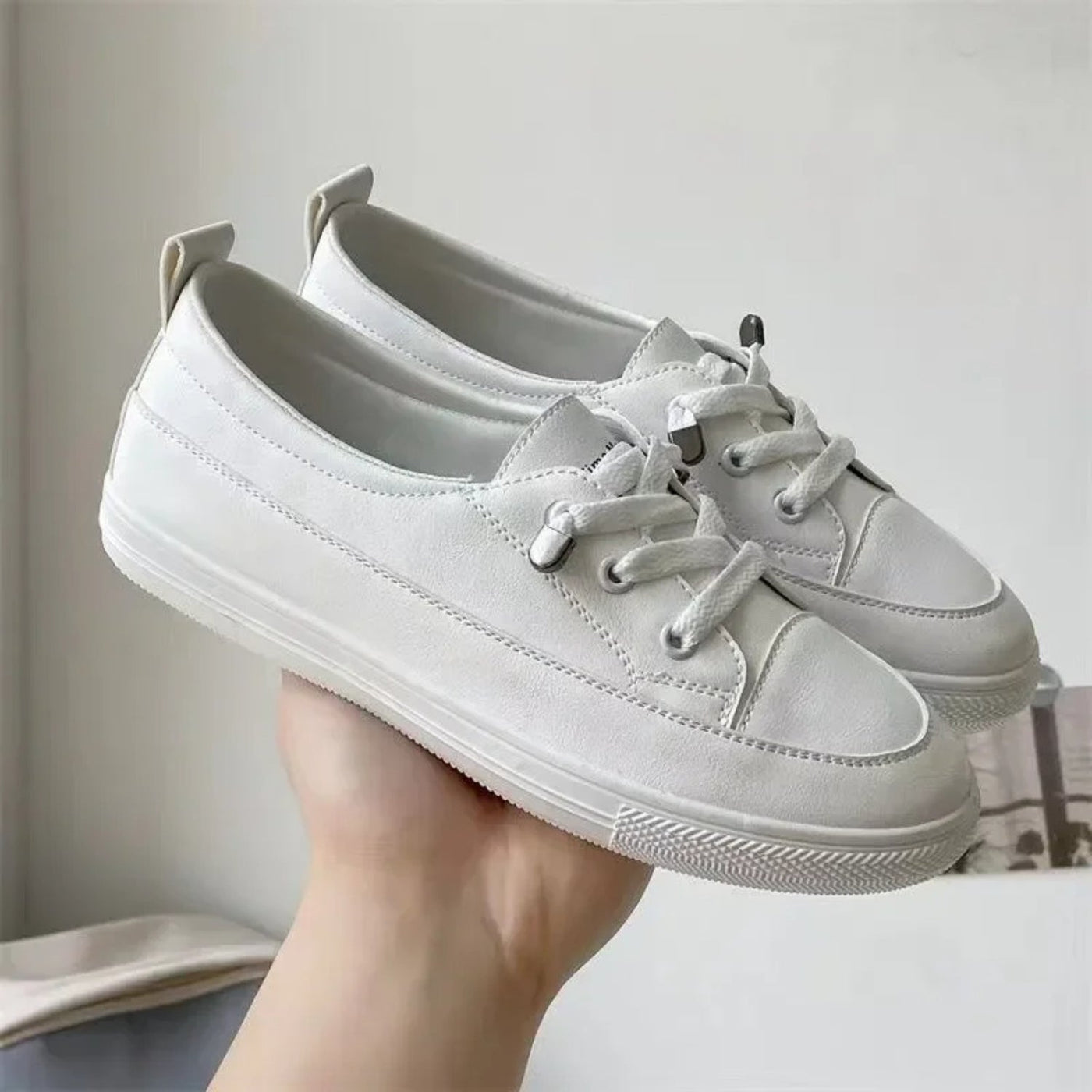 MODA witte comfortabele canvas schoenen met veter