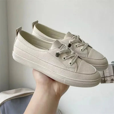 MODA witte comfortabele canvas schoenen met veter