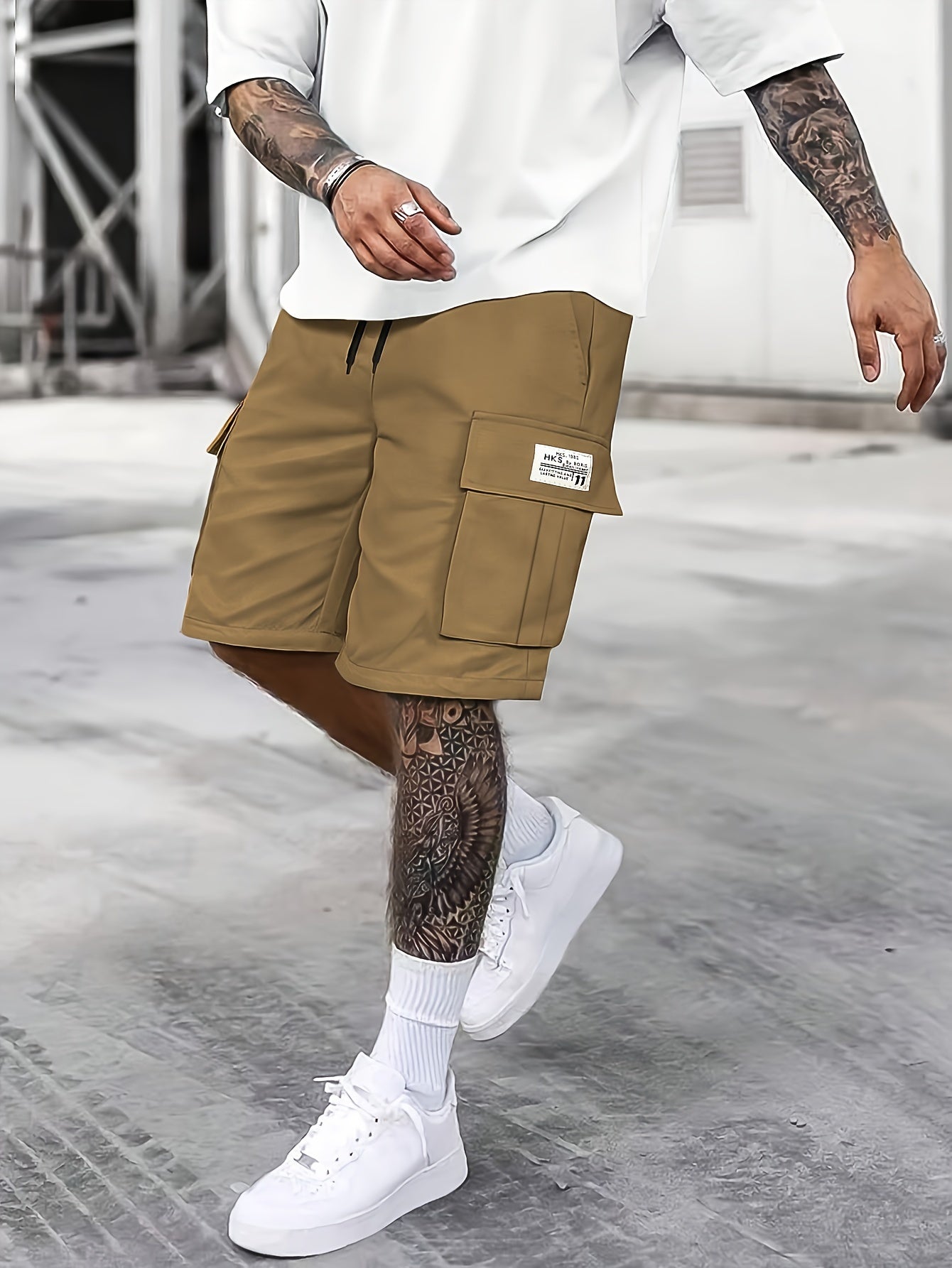 Herren Cargo-Bermudashorts in Beige