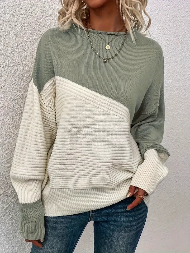 Raffinierter Pullover mit Rundhalsausschnitt und Farbblock