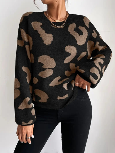 Eleganter Pullover mit Rundhalsausschnitt und Geparden-Print und fließenden Glockenärmeln