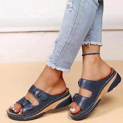 Della - Bequeme orthopädische Sandalen für Damen