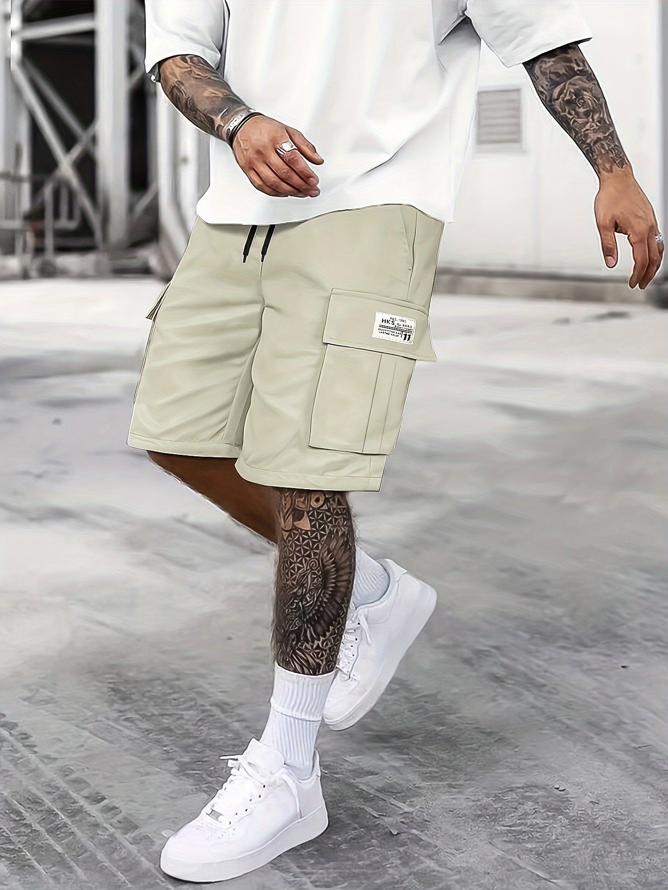 Herren Cargo-Bermudashorts in Beige