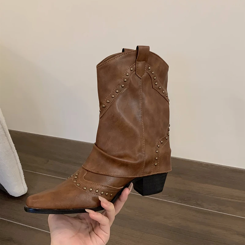 Trendige knöchelhohe Westernstiefel - Fien