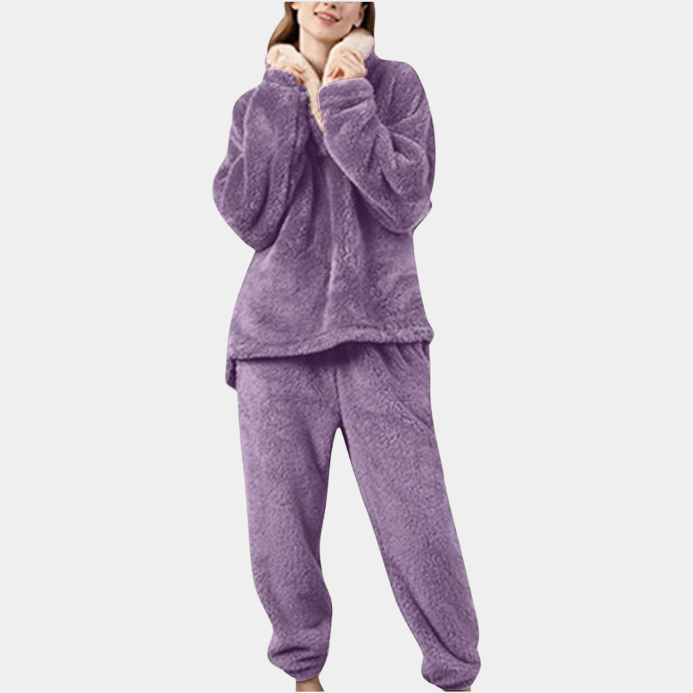 Comfortabele en donzige pyjamaset voor dames