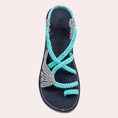 Stijlvolle en kleurrijke strandsandalen voor vrouwen