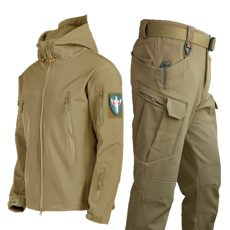 Taktischer Windbreaker und Hose