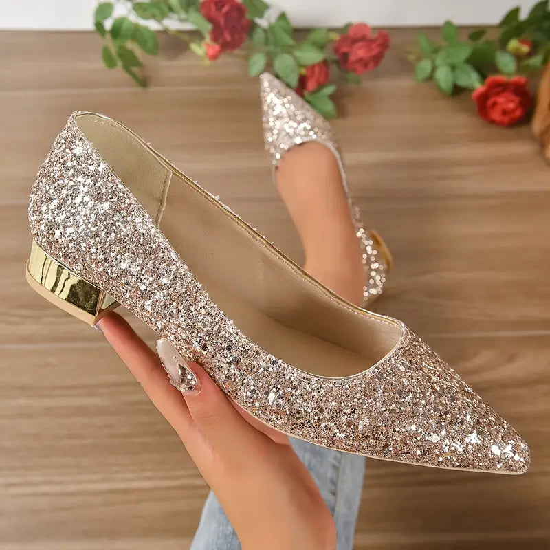 Chara - Funkelnde Glamour-Schuhe mit klobigem Absatz und niedrigem Absatz