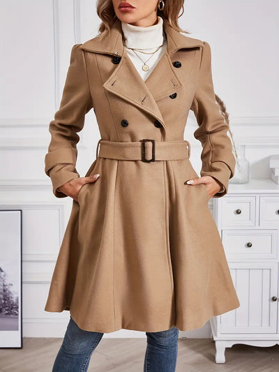 Graceful Allure Trenchcoat mit Gürtel