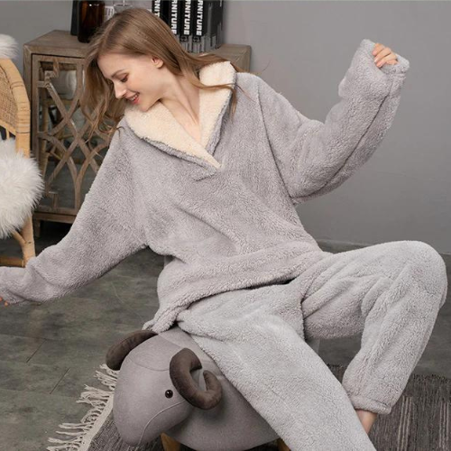 Fluffy Night Fleece - Pyjama Set für Damen