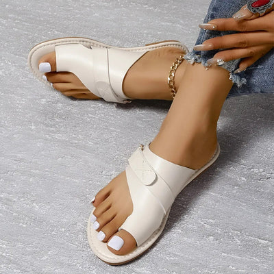 Dorothy - Flache Sandalen aus Leder für Damen